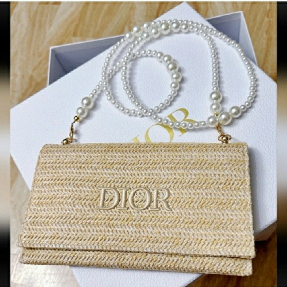 Dior Beauty Beige Straw Crossbody Bag with Pearl Strap NIB! - Picture 6 of 6